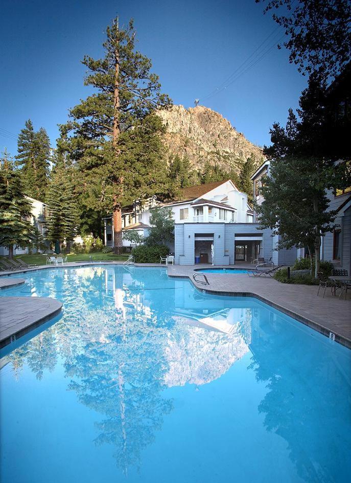 Studio #225 Olympic Valley  Luaran gambar