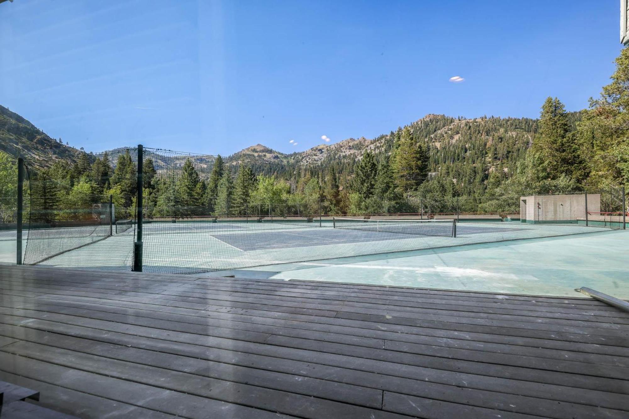 Studio #225 Olympic Valley  Luaran gambar