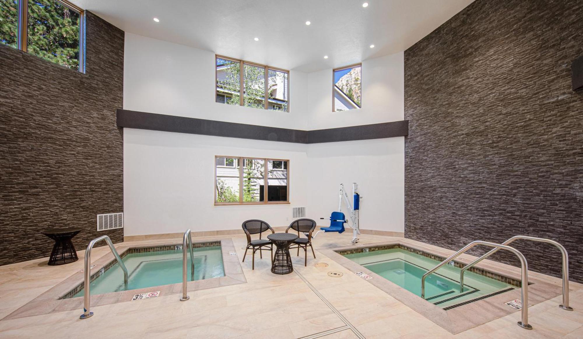 Studio #225 Olympic Valley  Luaran gambar
